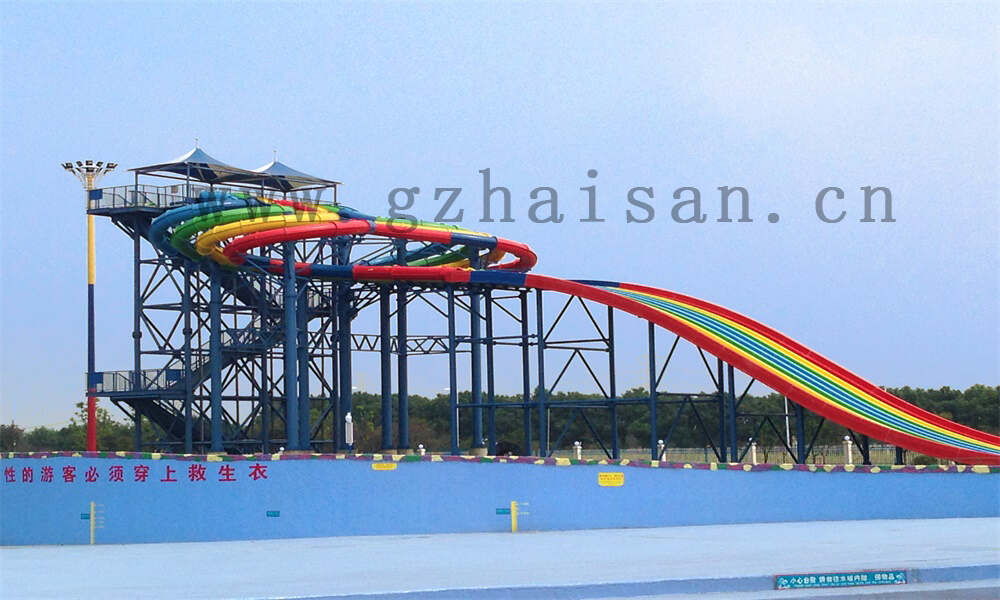 刺激体验过山车水滑梯狂欢，感受无限快感
