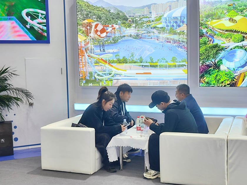 相聚郑州，引爆热潮——jinnianhui今年会游乐亮相2025中国（郑州）旅游休闲娱乐产业博览会，实力领航水上游乐新纪元！